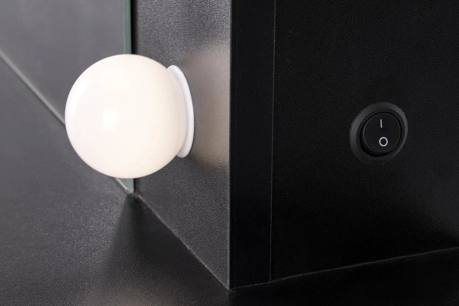 Kosmetinis staliukas HOLLYWOOD 2 XL Kosmetiniai staliukai Miegamojo baldai