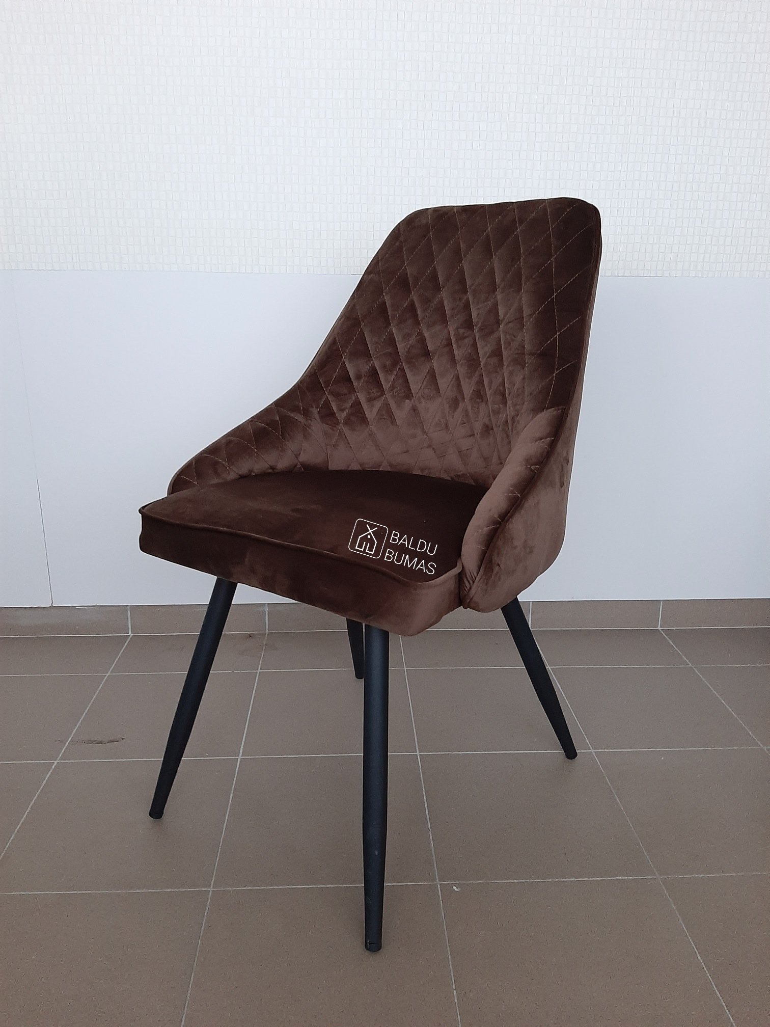 Kėdė HC-8Q06