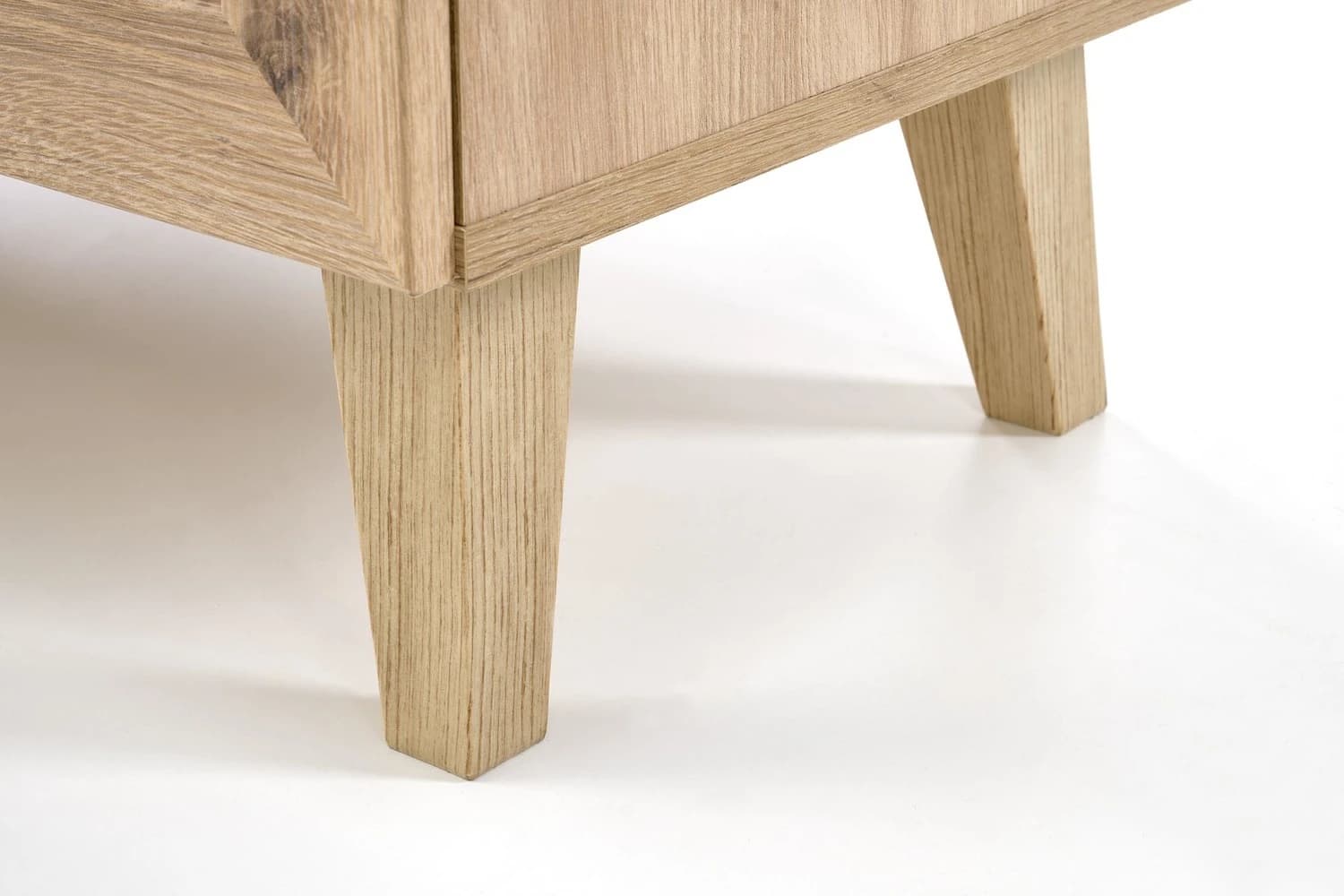 Komoda BORNEO KM-2 Komodos Miegamojo baldai Svetainės baldai Vaikų baldai